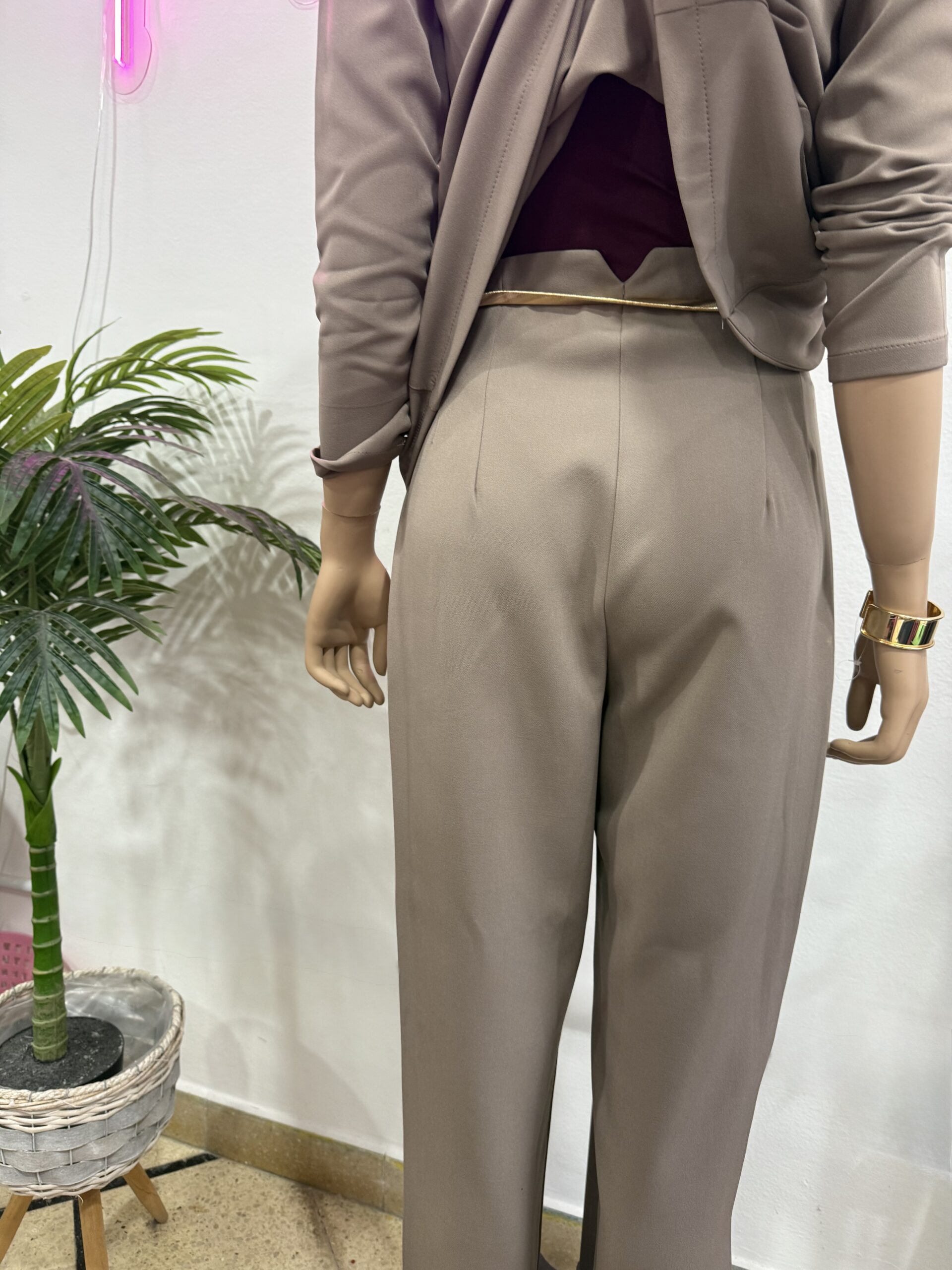 Conjunto Sastrero - Imagen 4